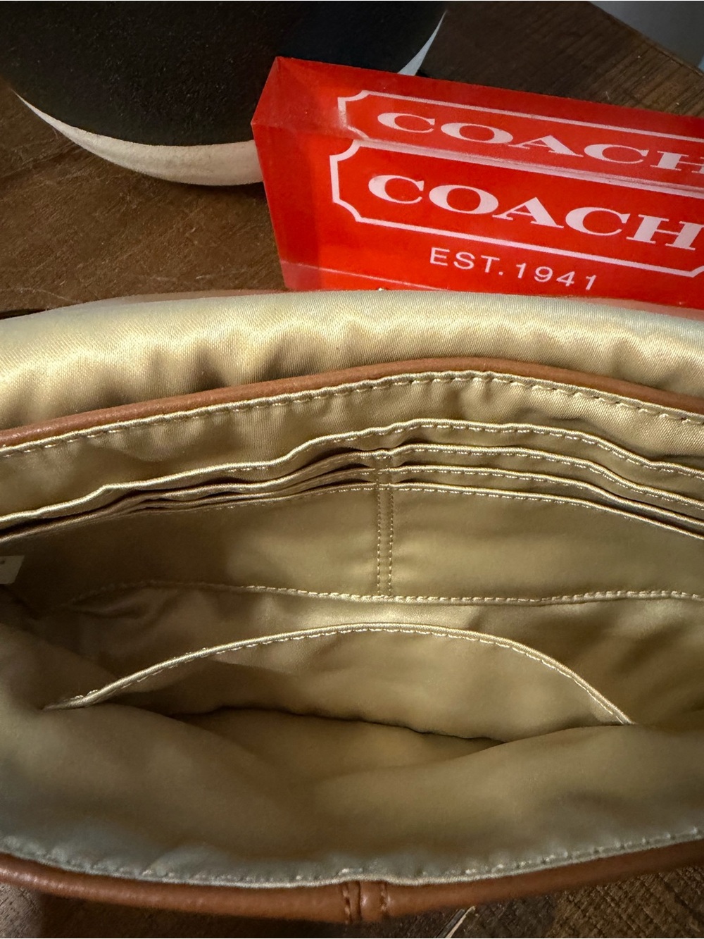 Coach Park Leather Flap Large Wristlet - Picture 12 of 14